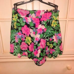 Show Me Your MuMu Shorts